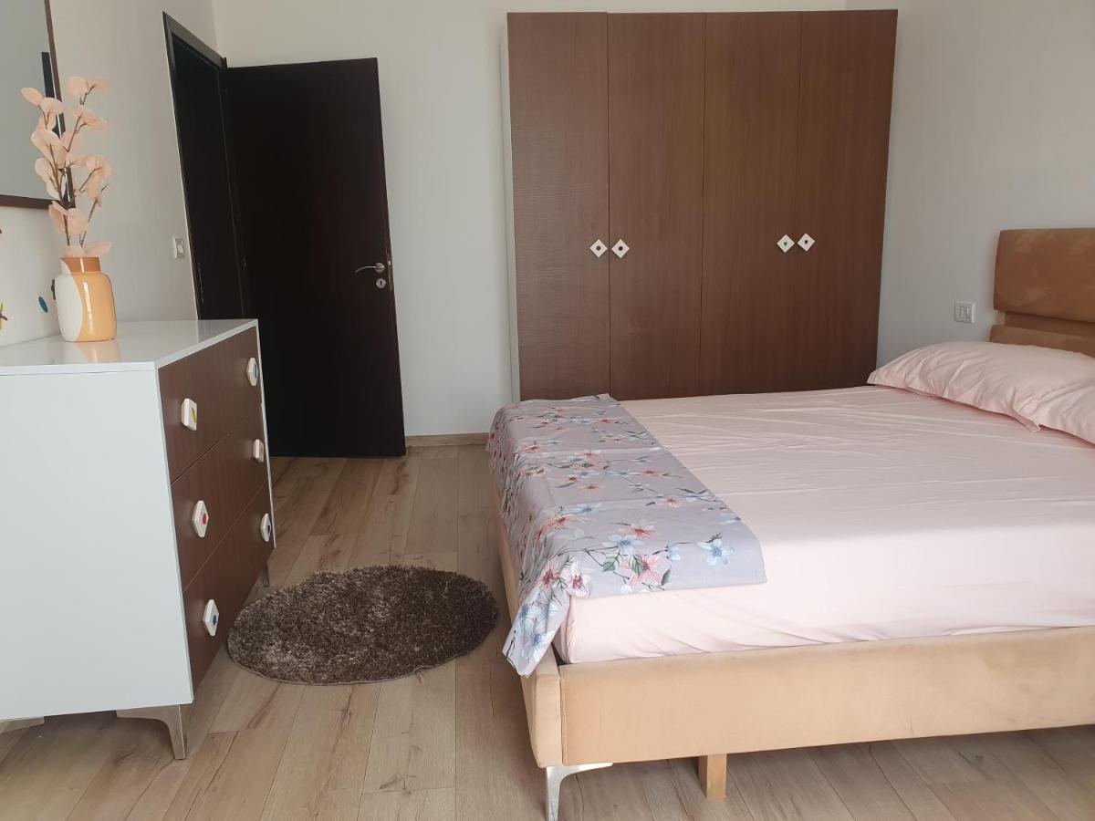 Apartment In The Heart Of Tirana , Bllok Zewnętrze zdjęcie